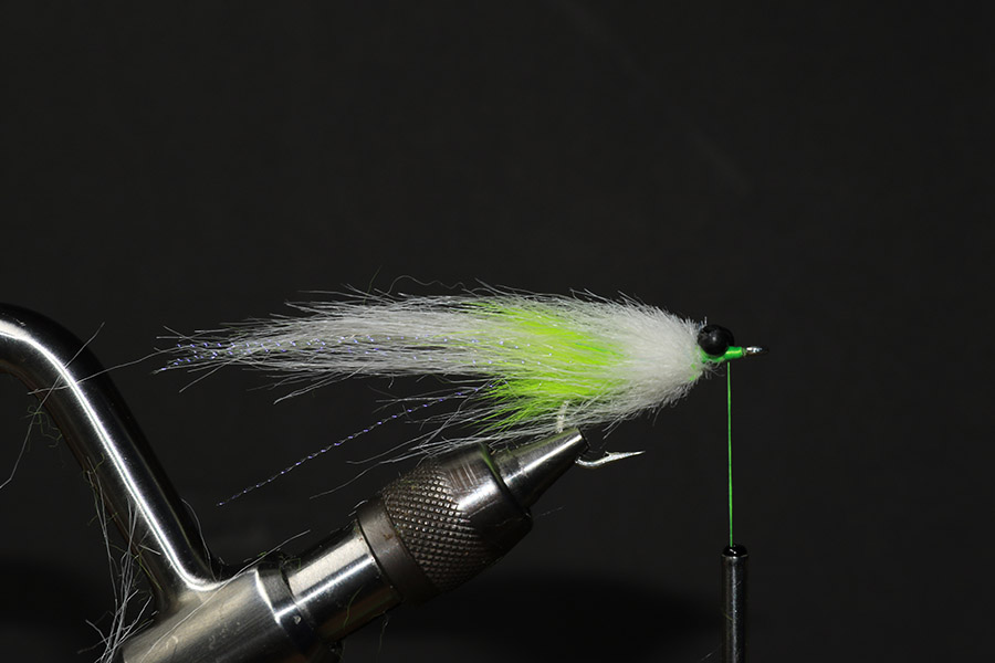 Goomba fly for bonefish - step 9