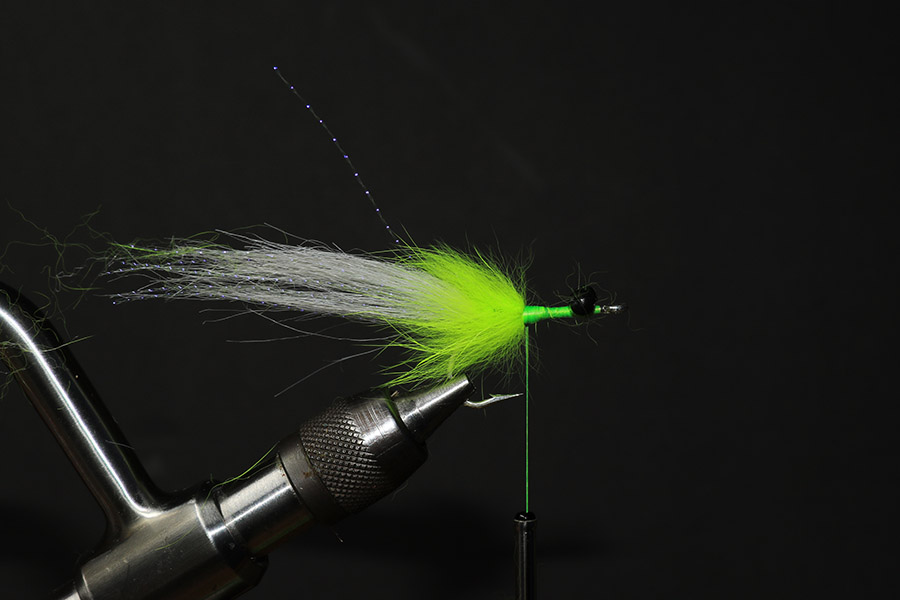 Craft fur baby tarpon fly - step 6